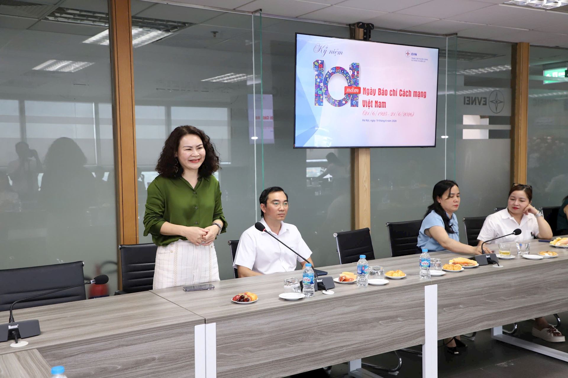 Công đoàn Điện lực Việt Nam chúc mừng các cơ quan báo chí nhân kỷ niệm 101 năm Ngày Báo chí Cách mạng Việt Nam
