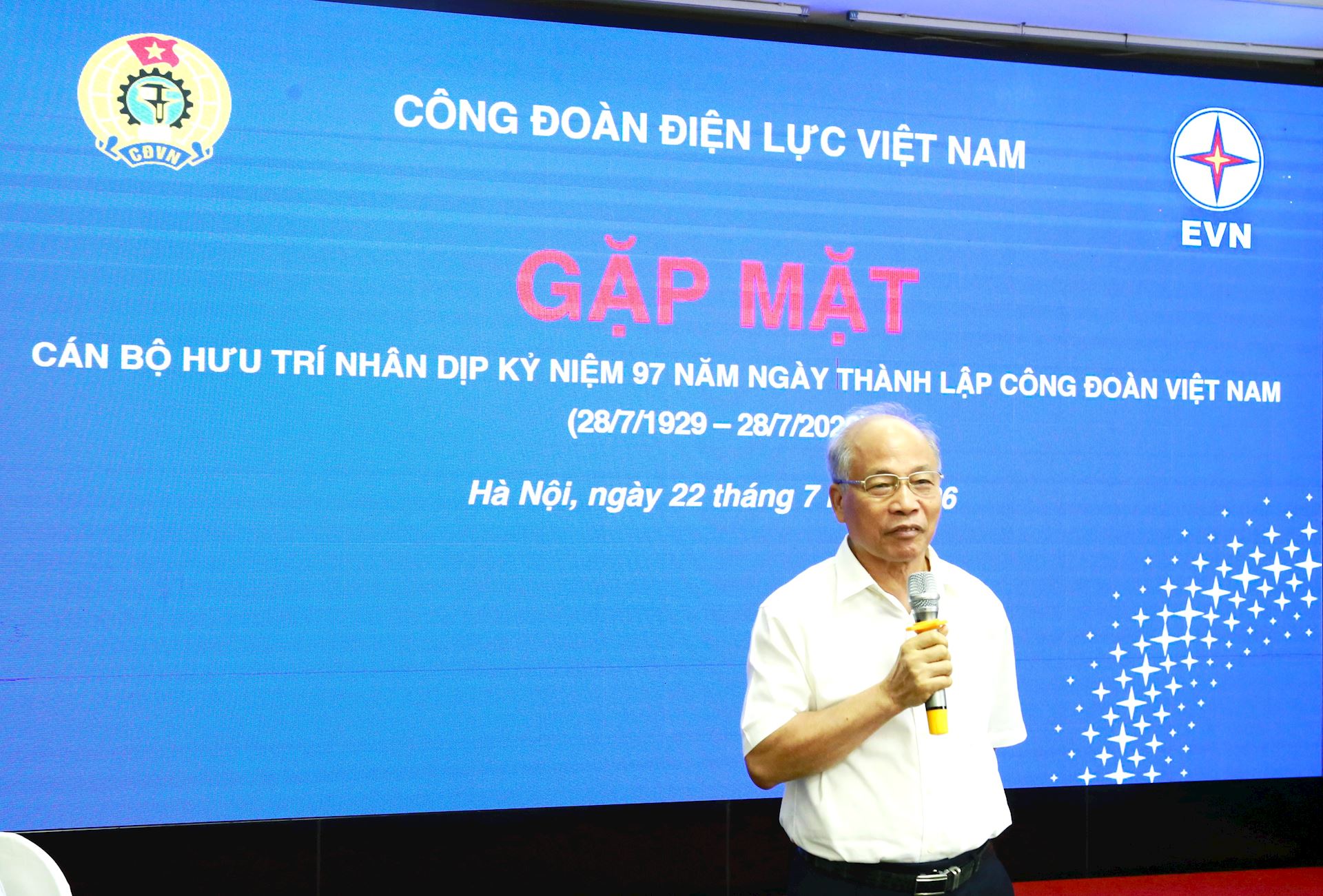Công đoàn Điện lực Việt Nam gặp mặt cán bộ hưu trí nhân kỷ niệm 97 năm Ngày thành lập Công đoàn Việt Nam 2