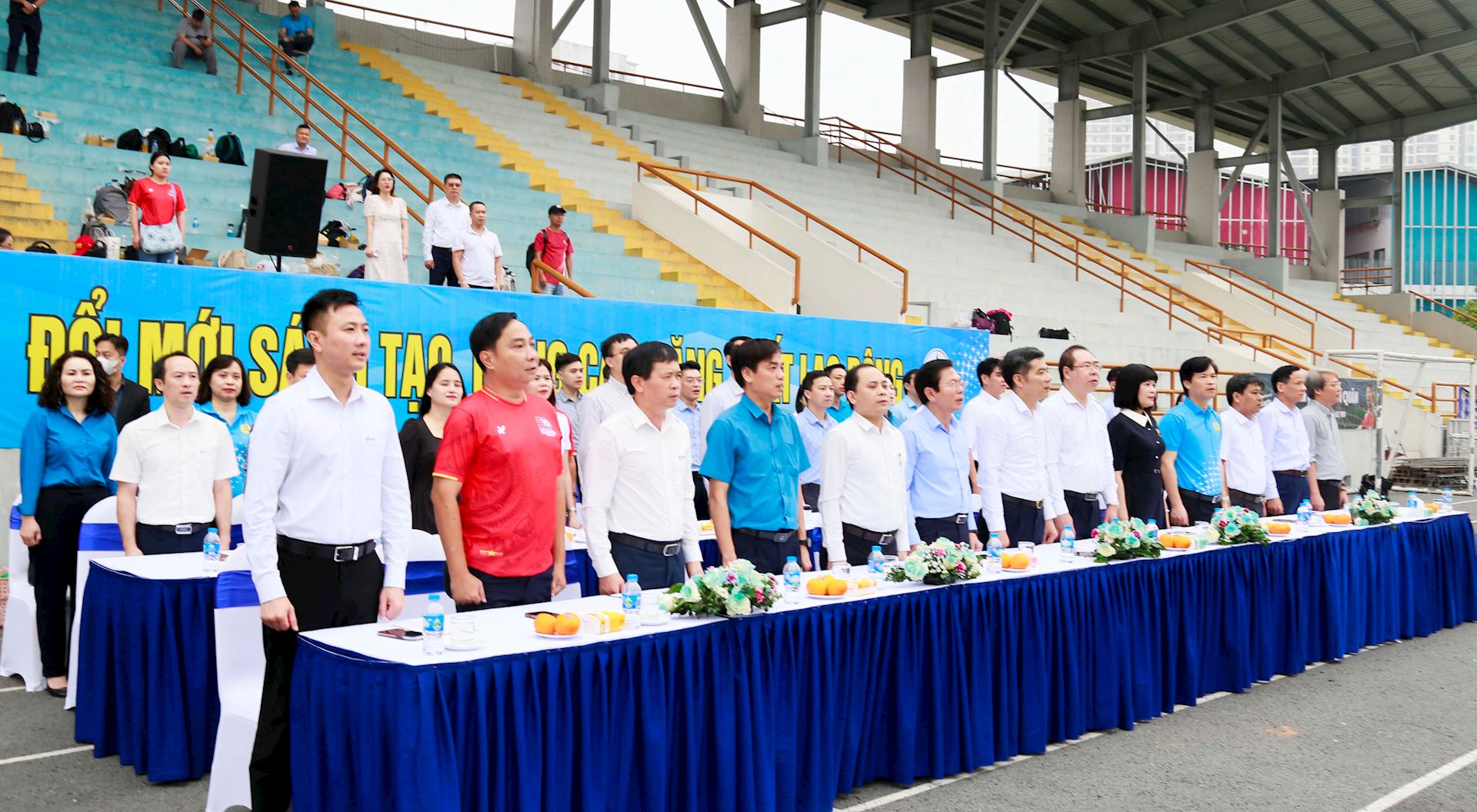 Công đoàn Điện lực Việt Nam Khai mạc Giải bóng đá nữ CBCNV năm 2026 4