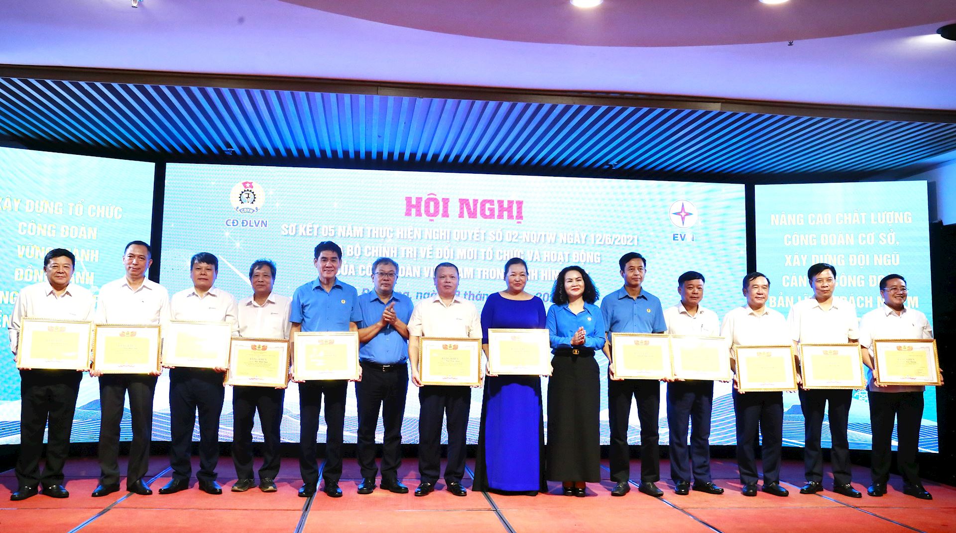 Công đoàn Điện lực Việt Nam sơ kết công tác 6 tháng đầu năm 2026 17
