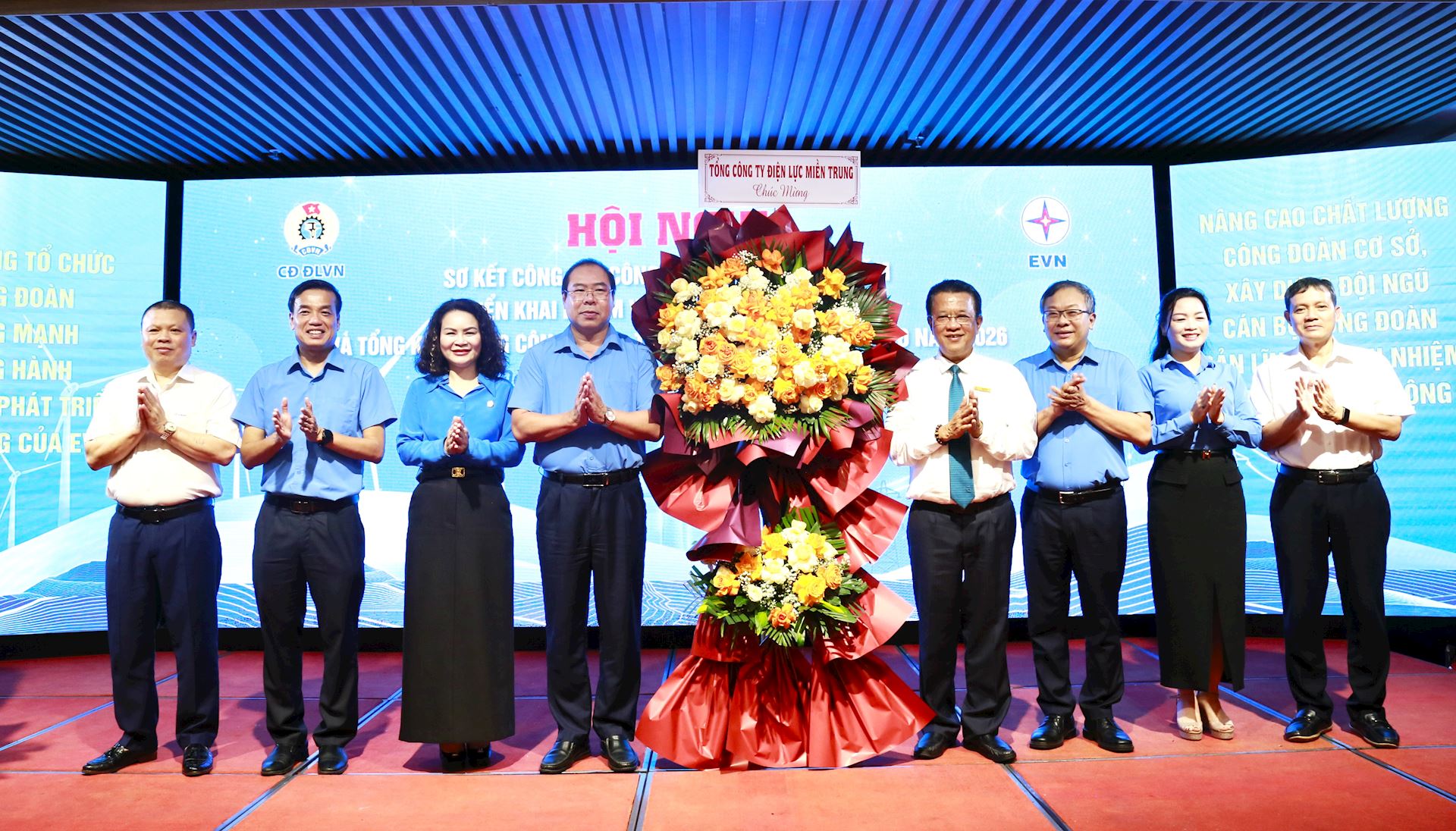 Công đoàn Điện lực Việt Nam sơ kết công tác 6 tháng đầu năm 2026 3