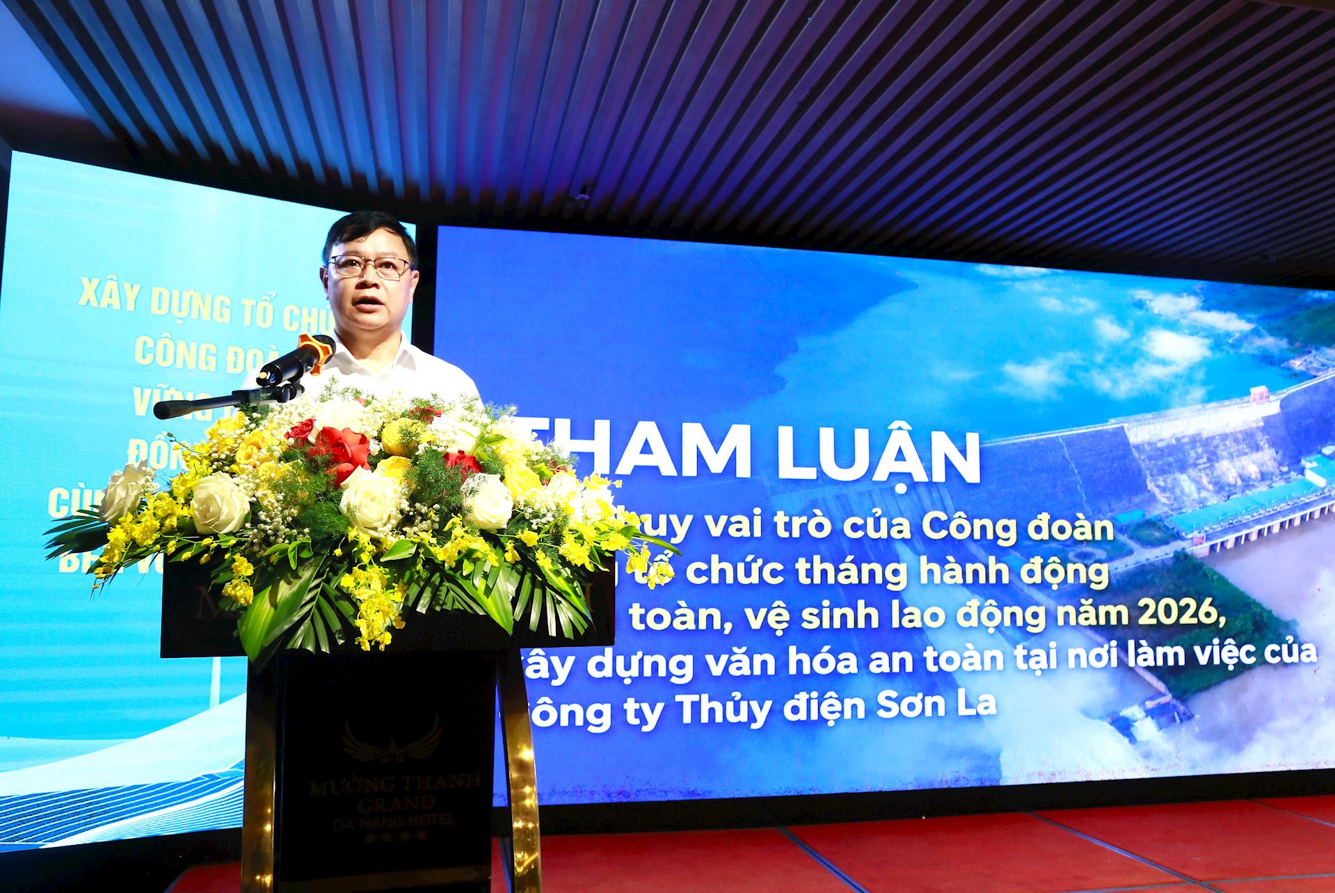 Công đoàn Điện lực Việt Nam sơ kết công tác 6 tháng đầu năm 2026 7