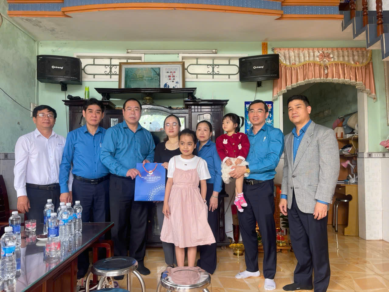 Công đoàn Điện lực Việt Nam thăm, chúc Tết người lao động Công ty Điện lực Gia Lai