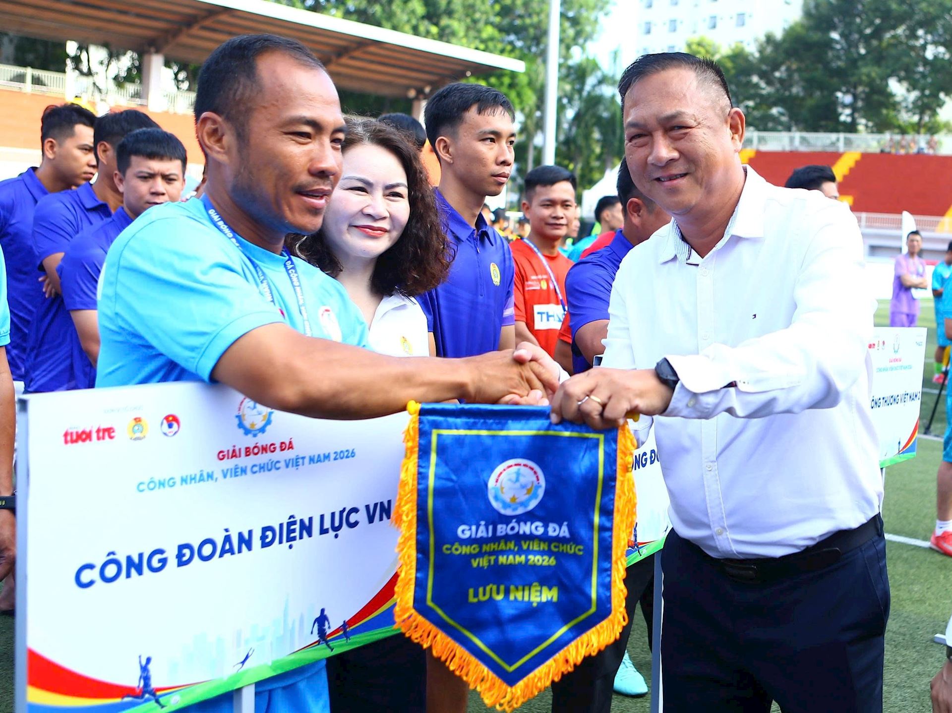 Công đoàn Điện lực Việt Nam tham dự Lễ khai mạc Giải Bóng đá công nhân, viên chức Việt Nam 2026 - khu vực phía Nam 1