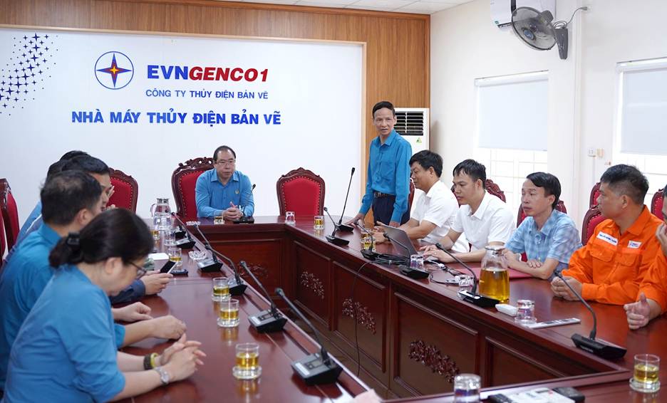 CÔNG ĐOÀN ĐIỆN LỰC VIỆT NAM THĂM HỎI, ĐỘNG VIÊN NGƯỜI LAO ĐỘNG TẠI NHÀ MÁY THỦY ĐIỆN BẢN VẼ NHÂN THÁNG CÔNG NHÂN 2026 3