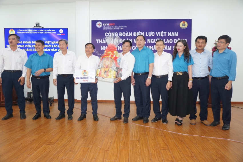 Công đoàn Điện lực Việt Nam, thăm hỏi người lao động tại CĐCS Công ty Điện lực Vĩnh Long 1