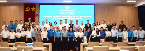 Công đoàn Điện lực Việt Nam tổ chức Hội nghị tập huấn nghiệp vụ công tác tuyên giáo, dư luận xã hội 8