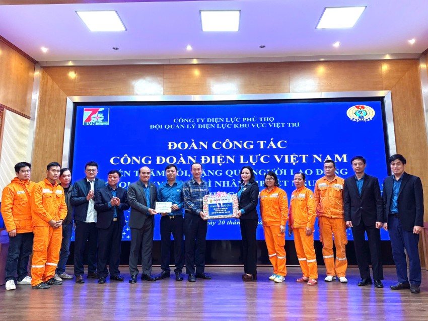 Công đoàn Điện lực Việt Nam: Trao gửi yêu thương - Tiếp sức cho người lao động Công ty Điện lực Phú Thọ đón Xuân Bính Ngọ 1