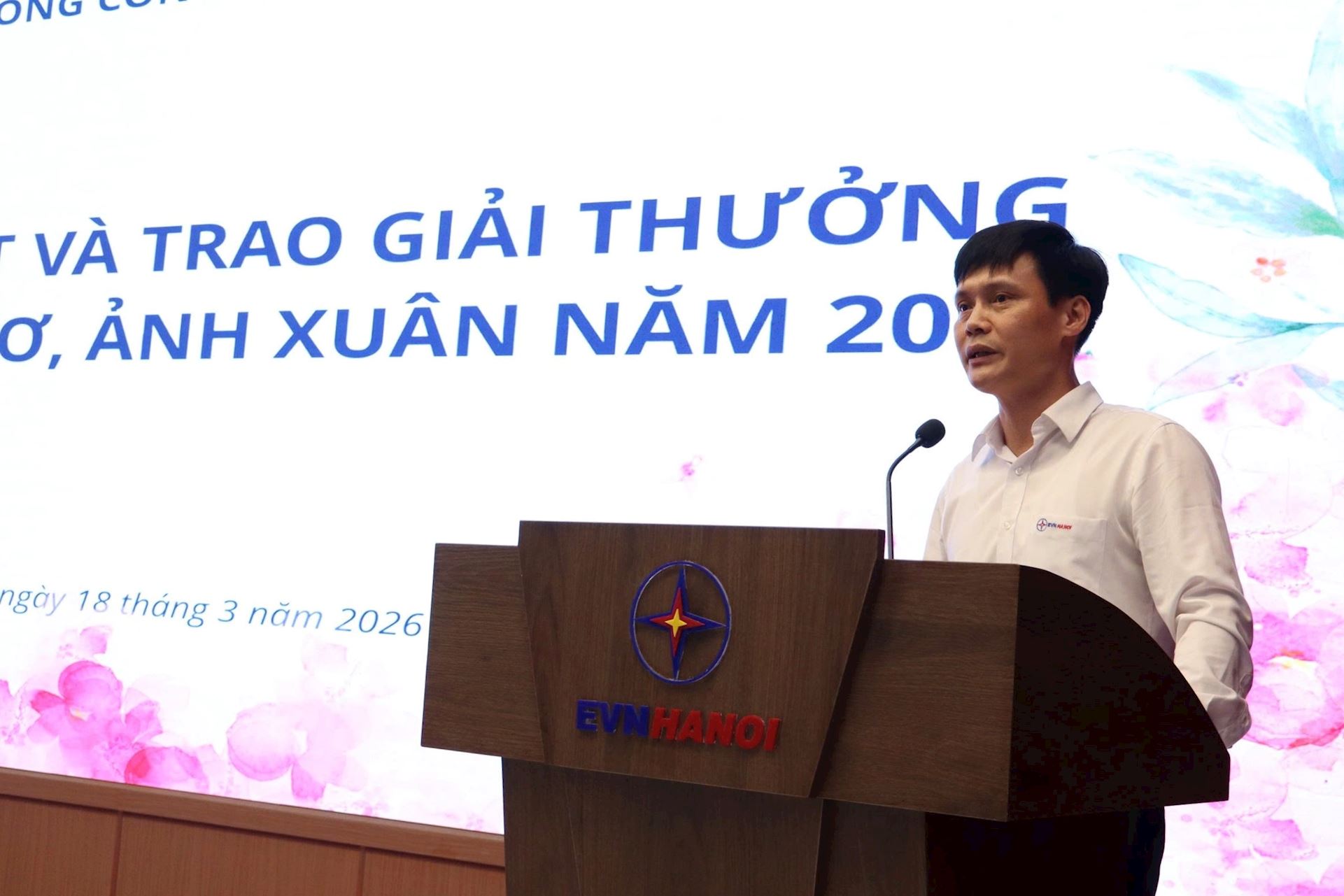 Công đoàn EVNHANOI tổng kết và trao giải thưởng Cuộc thi Thơ - Ảnh Xuân năm 2026. 2