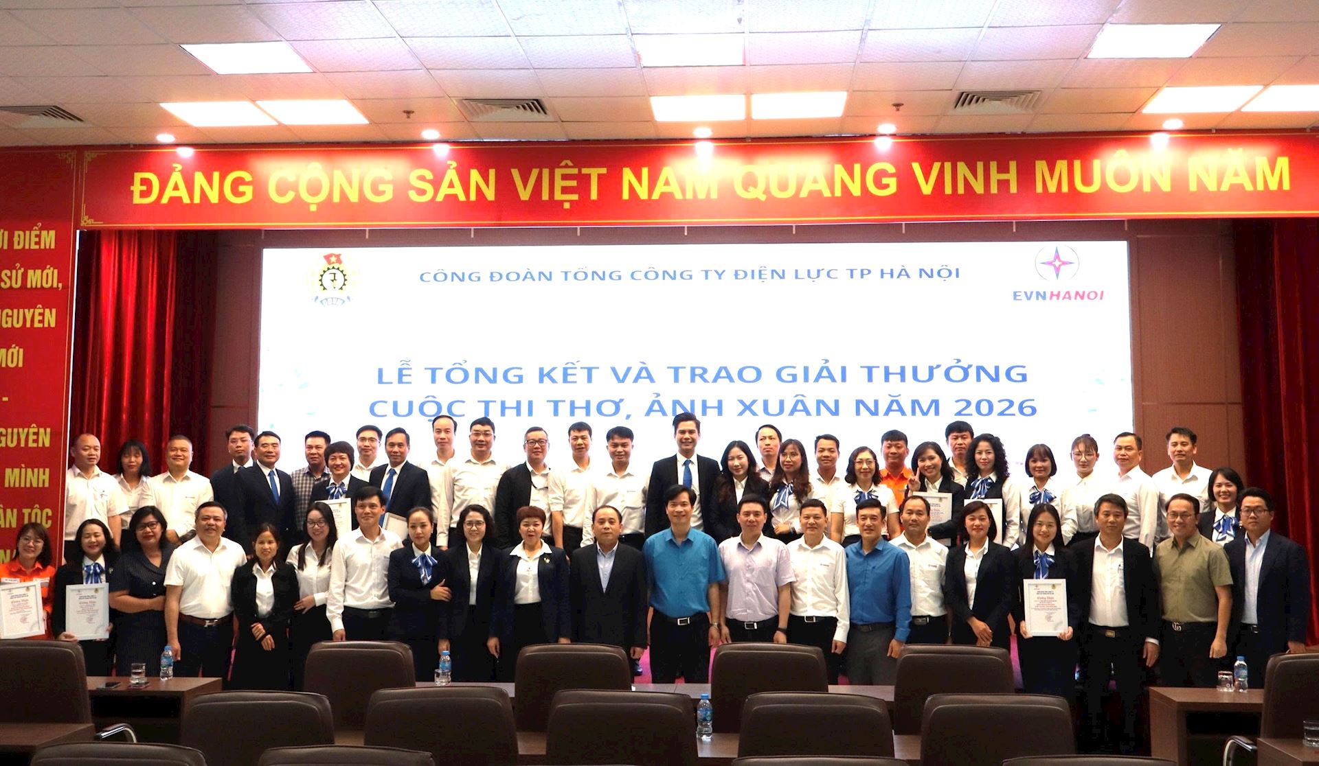Công đoàn EVNHANOI tổng kết và trao giải thưởng Cuộc thi Thơ - Ảnh Xuân năm 2026.
