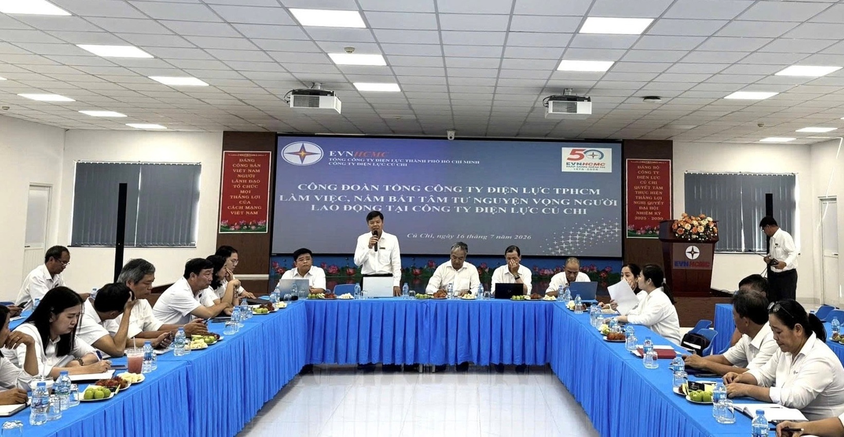 Công đoàn EVNHCMC: Lắng nghe, đồng hành cùng người lao động từ cơ sở 6