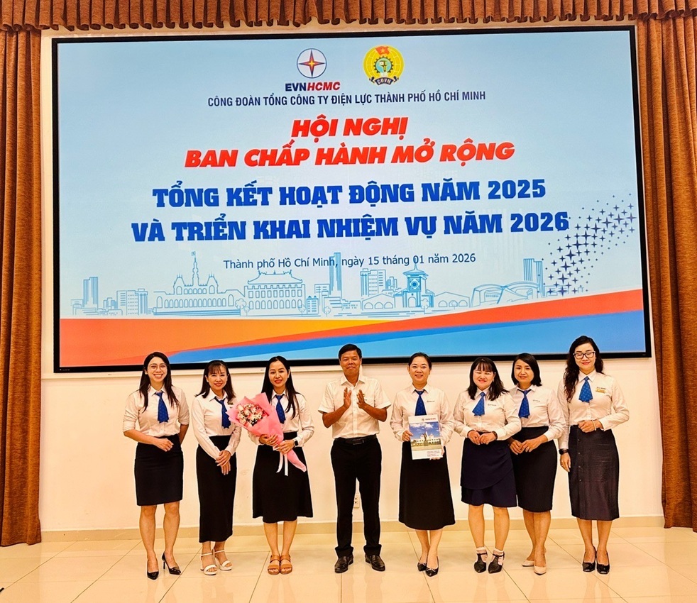 Công đoàn EVNHCMC tổng kết hoạt động năm 2025, triển khai nhiệm vụ năm 2026. 4