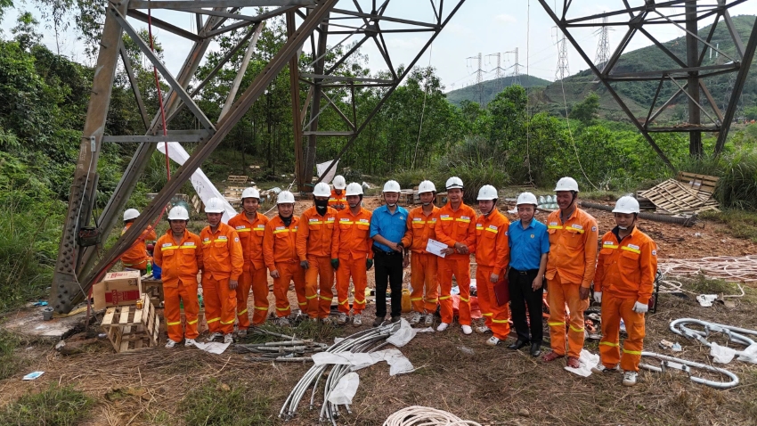 Công đoàn EVNNPT đồng hành cùng chuyên môn: Quyết tâm đảm bảo cung ứng điện an toàn, ổn định năm 2026 3