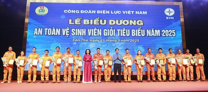 Công đoàn EVNNPT năm 2025 - Những con số biết nói  và dấu ấn đồng hành vì người lao động 3