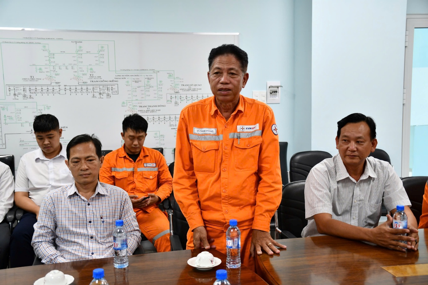 Công đoàn EVNSPC đem mùa xuân - niềm vui - phấn khởi đến người lao động 1