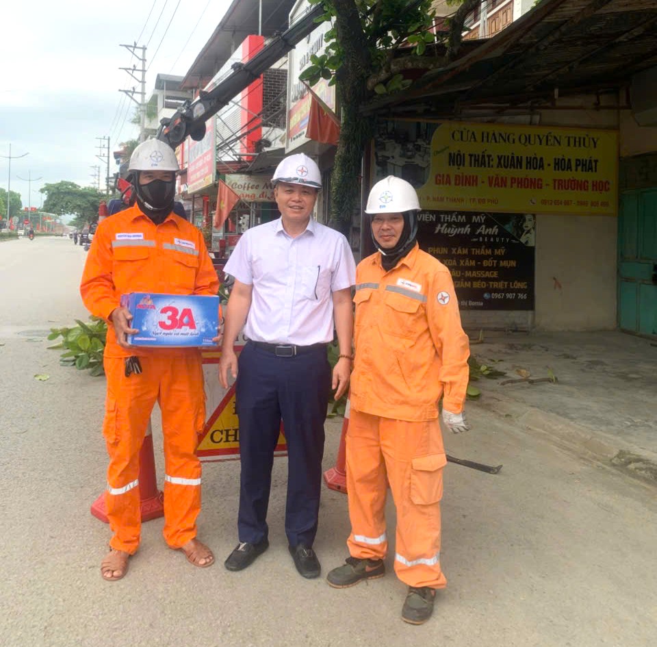 Công ty Điện lực Điện Biên tập trung cao độ, bảo đảm cấp điện an toàn, liên tục dịp Quốc khánh 2/9 3