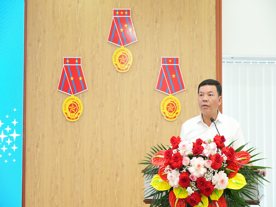 Công ty Điện lực Ninh Bình biểu dương 46 người lao động tiêu biểu năm 2026 2
