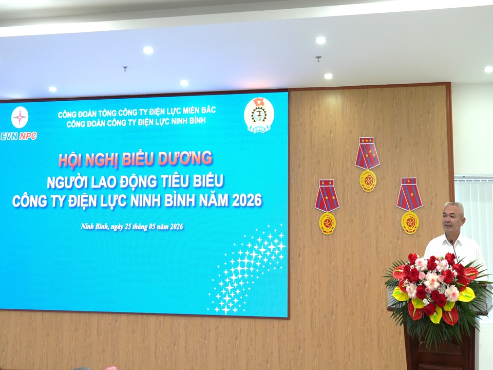 Công ty Điện lực Ninh Bình biểu dương 46 người lao động tiêu biểu năm 2026