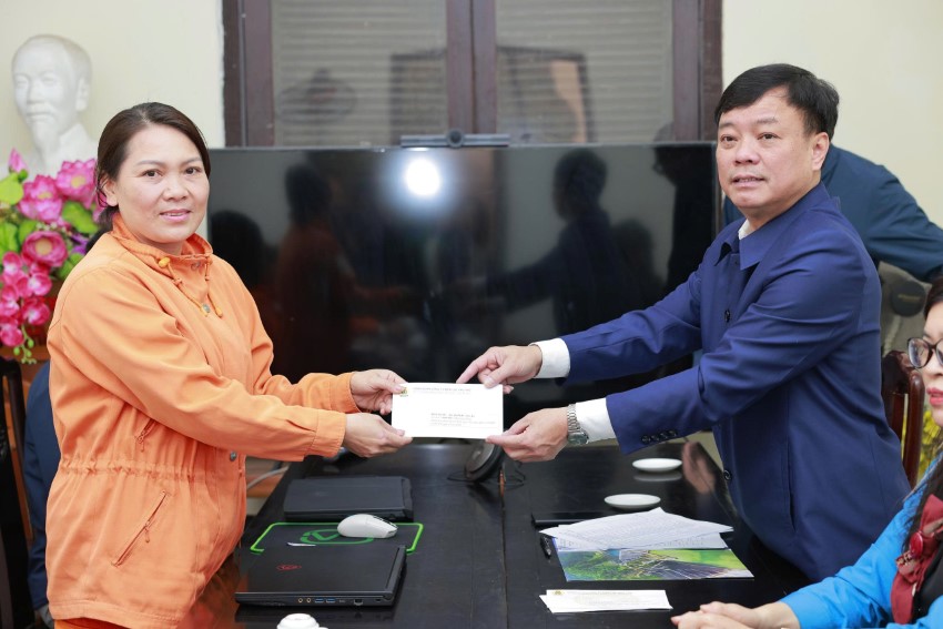 Điểm tựa vững chắc cho những 