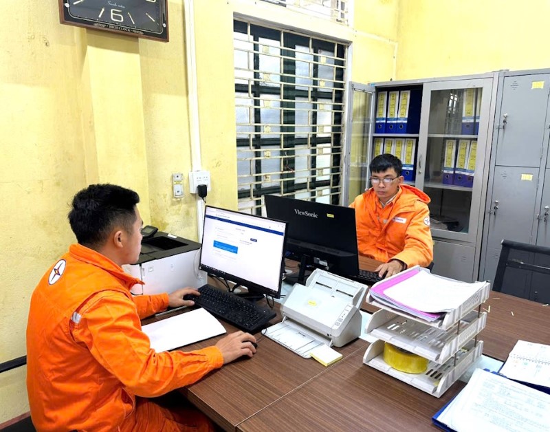 Đội Quản lý điện lực khu vực Văn Yên (CTĐL Lào Cai) tích cực hưởng ứng cuộc thi “Hiểu đồng nghiệp – Hiểu EVN”