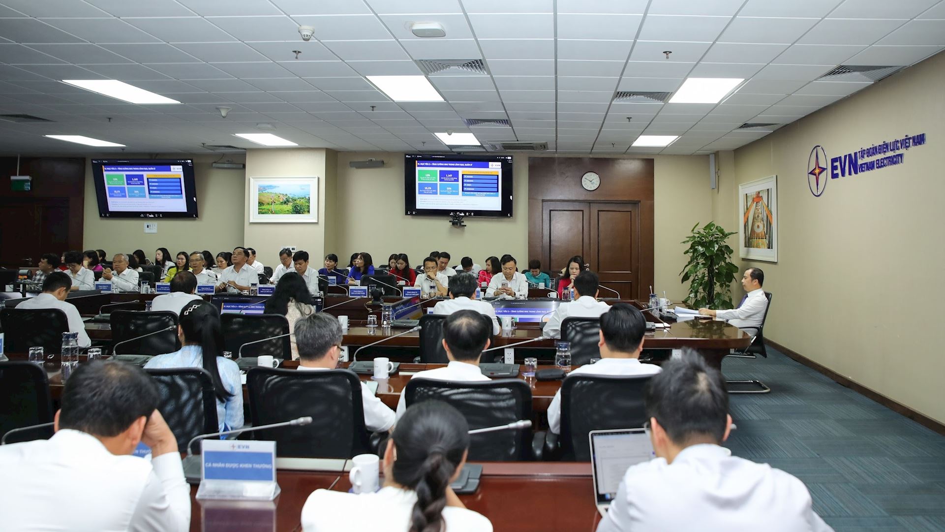 EVN thúc đẩy bình đẳng giới gắn với quản trị nguồn nhân lực và văn hóa doanh nghiệp