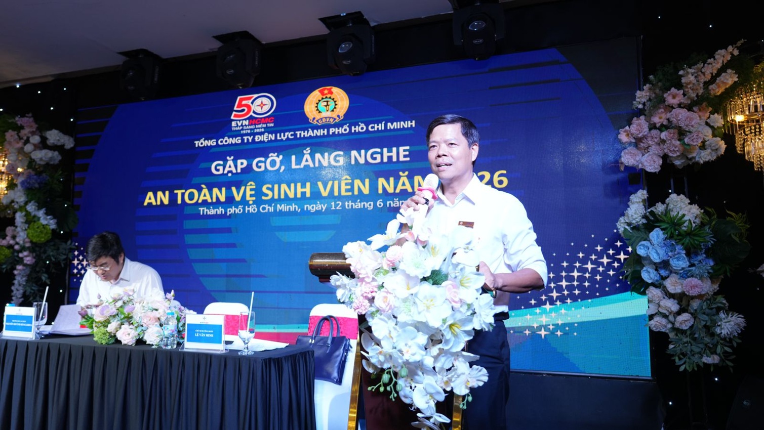 EVNHCMC gặp gỡ, lắng nghe và tuyên dương An toàn vệ sinh viên tiêu biểu năm 2026 1