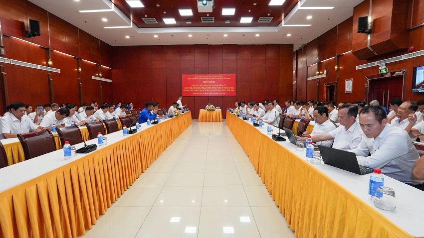 EVNHCMC tăng cường đối thoại, lắng nghe và giải quyết kiến nghị của người lao động 1
