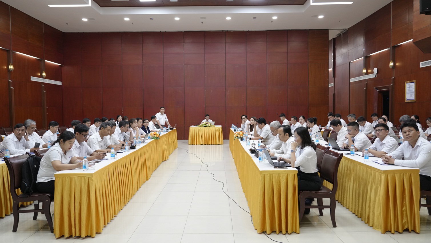 EVNHCMC tăng tốc thi đua hoàn thành 1.500 sáng kiến, lan tỏa phong trào Lao động sáng tạo