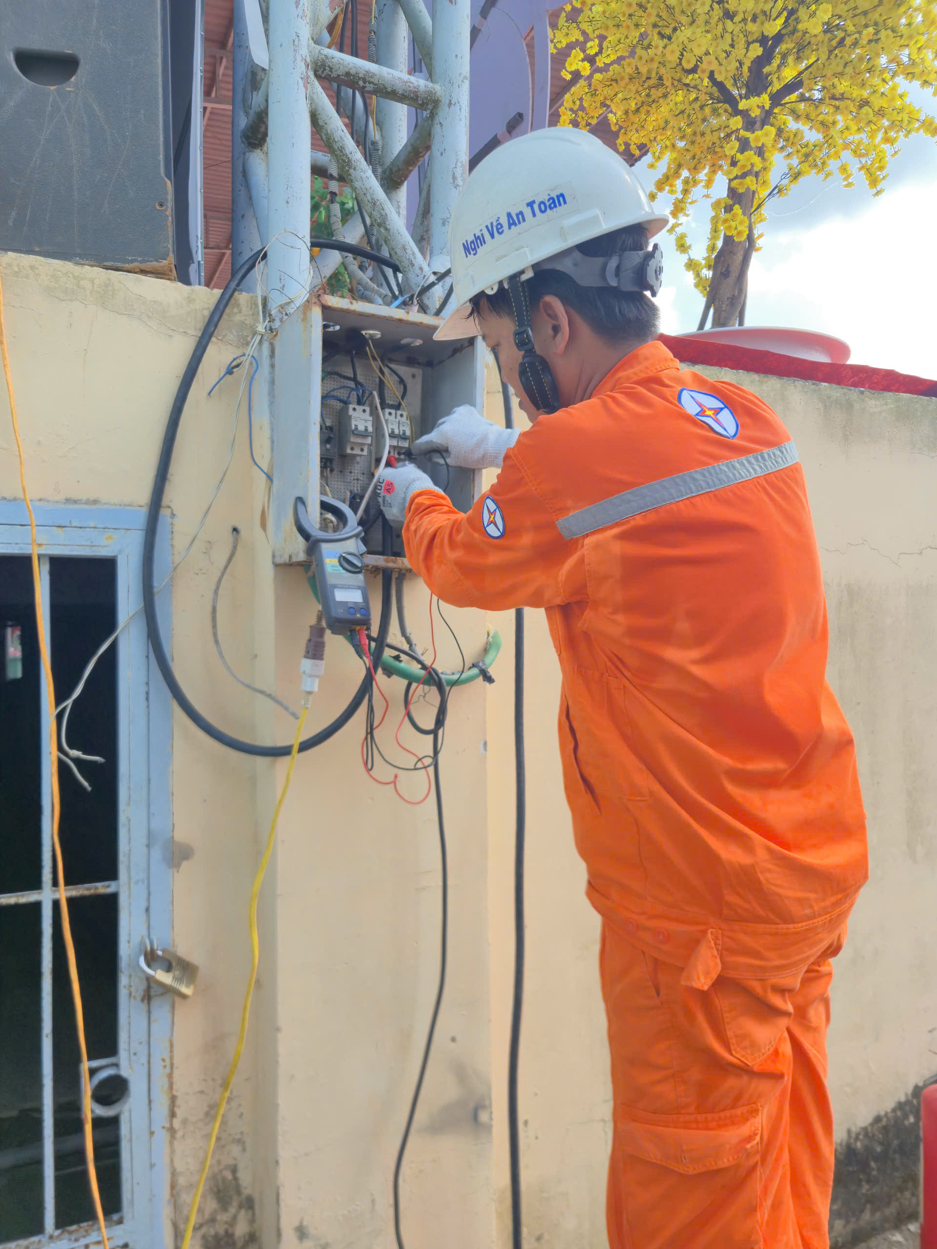 EVNSPC đảm bảo điện Ngày hội tòng quân 2026