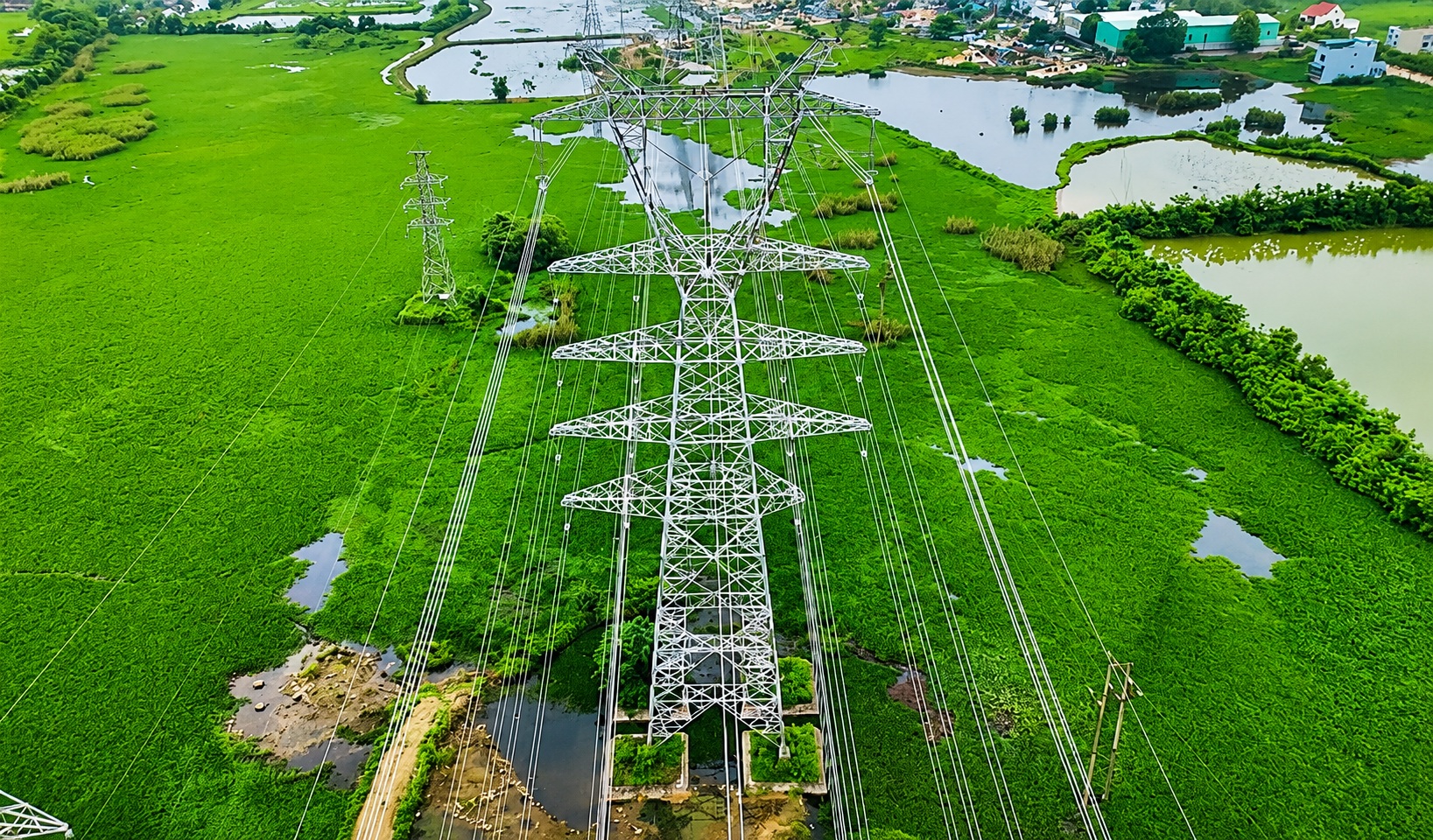Hoàn thành đóng điện toàn tuyến Đường dây 500/220kV Nho Quan – Phủ Lý – Thường Tín thiết thực chào mừng 97 năm thành lập Công đoàn Việt Nam 1