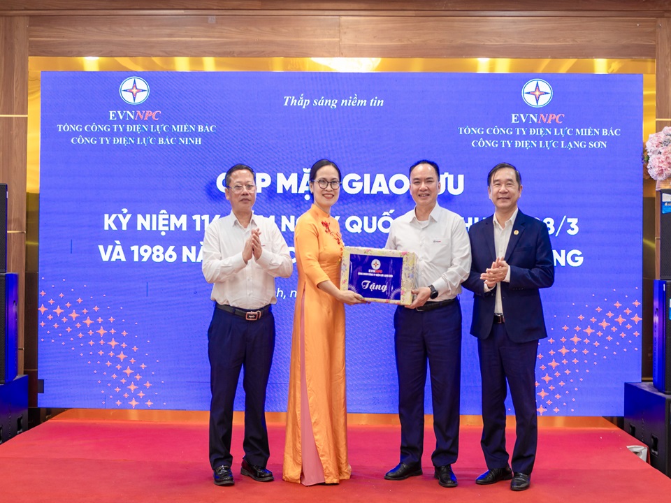 Hoạt động ý nghĩa của Công ty Điện lực Bắc Ninh và Công ty Điện lực Lạng Sơn nhân kỷ niệm Ngày Quốc tế Phụ nữ 8/3 3