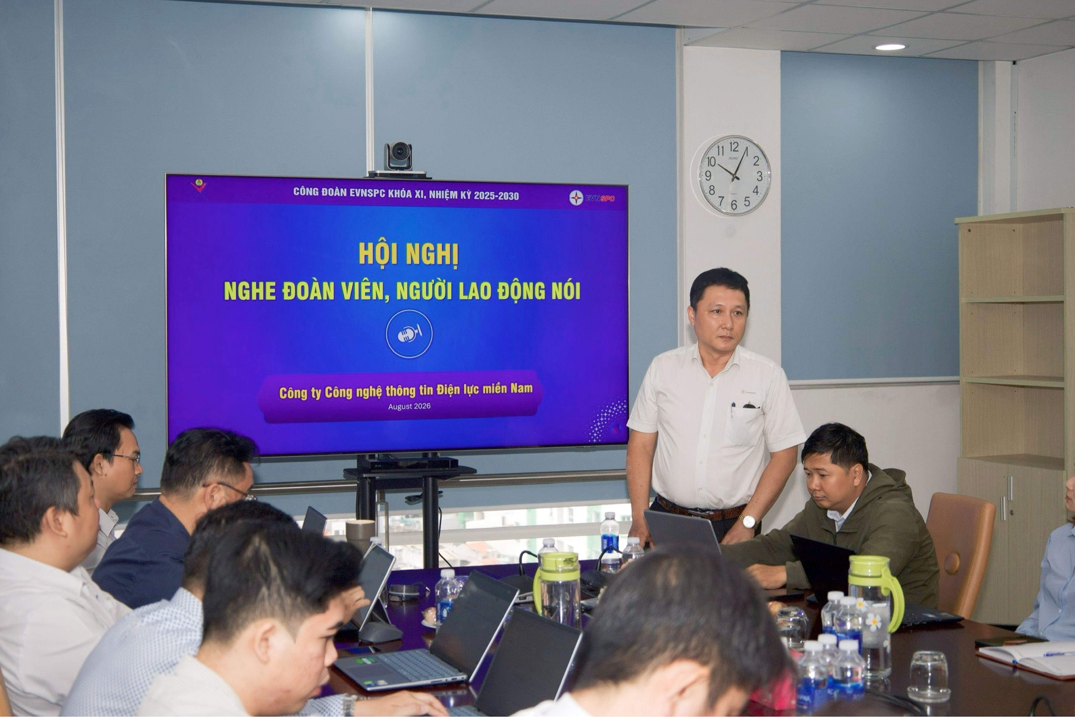 Hội nghị “Nghe đoàn viên, người lao động nói” - 