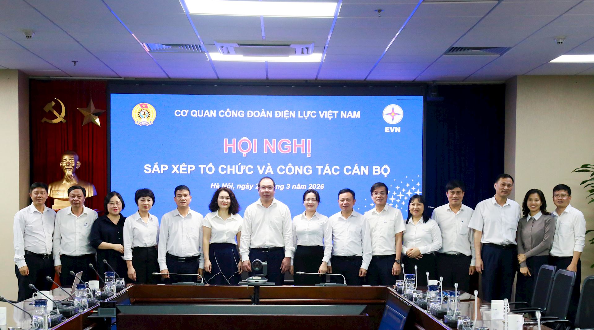 Hội nghị triển khai công tác tổ chức cán bộ Cơ quan Công đoàn Điện lực Việt Nam 2