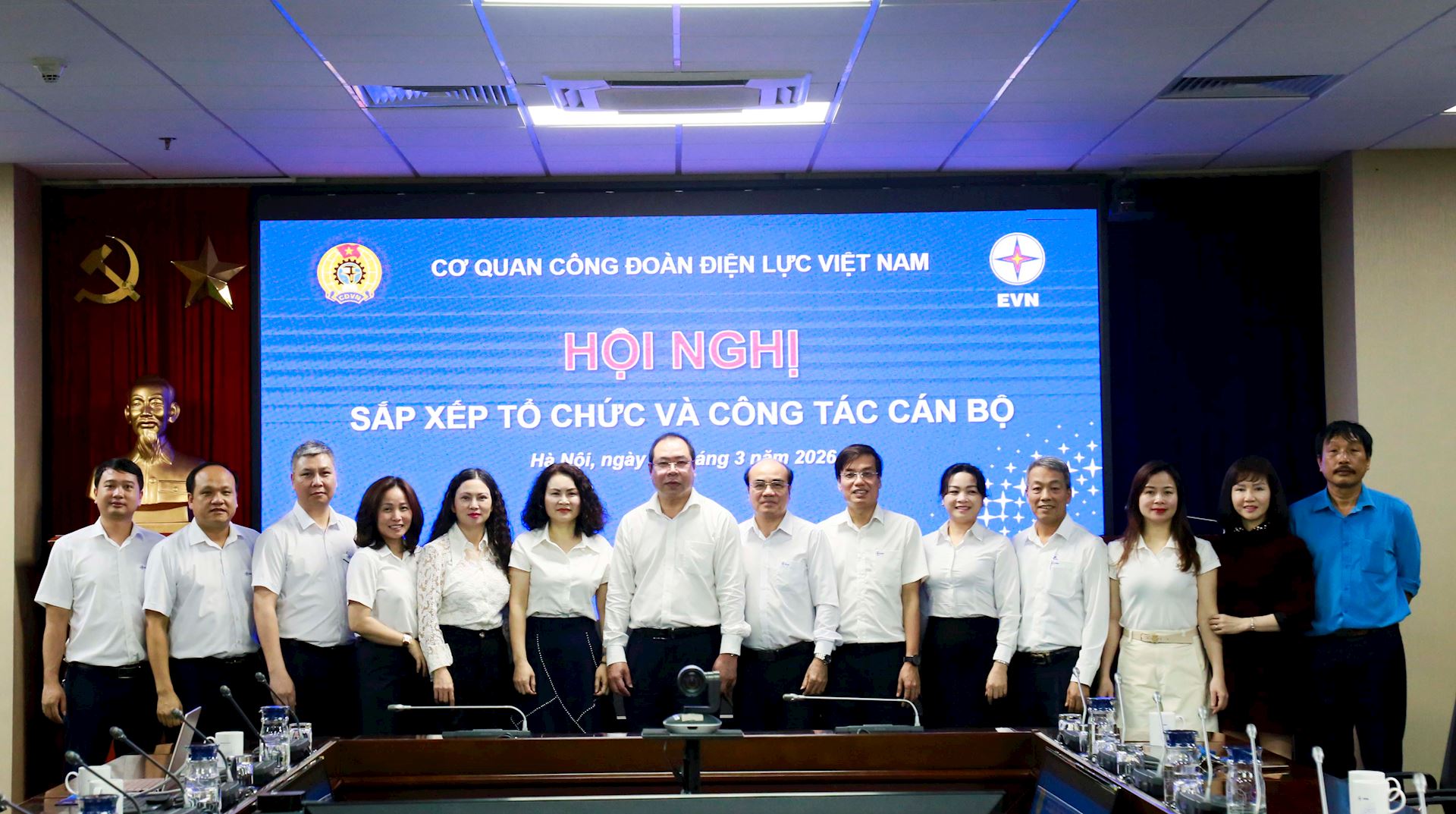 Hội nghị triển khai công tác tổ chức cán bộ Cơ quan Công đoàn Điện lực Việt Nam 3