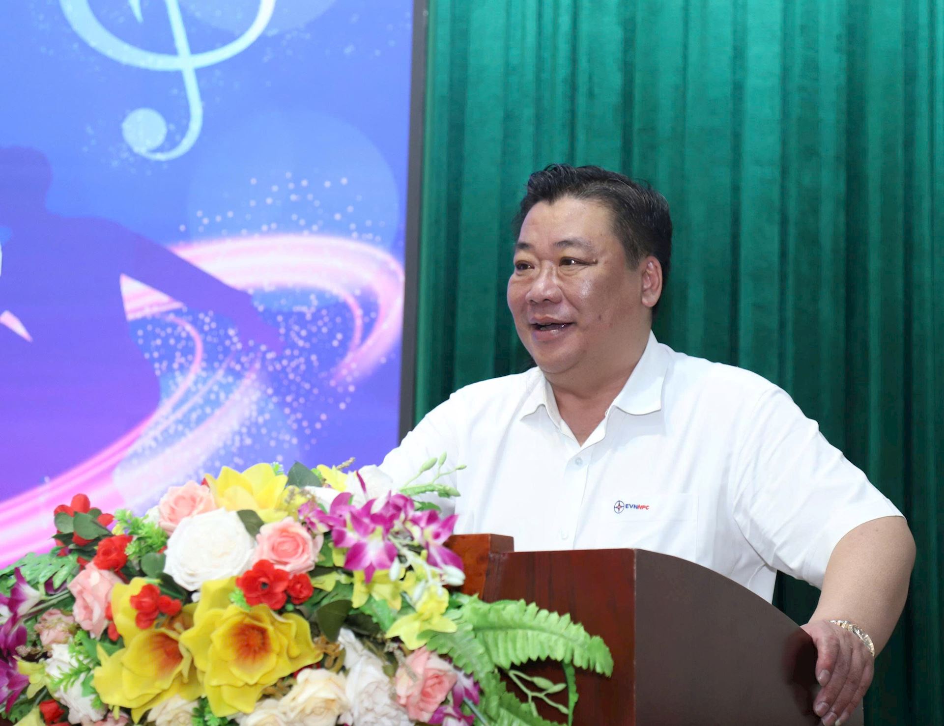 Hội thi dân vũ “Phụ nữ Công ty Điện lực Sơn La Kết nối -Tự tin -Tỏa sáng” 1