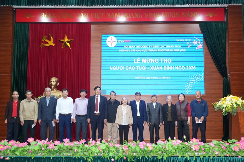 Kết nối, gìn giữ truyền thống ngành Điện xứ Thanh 4