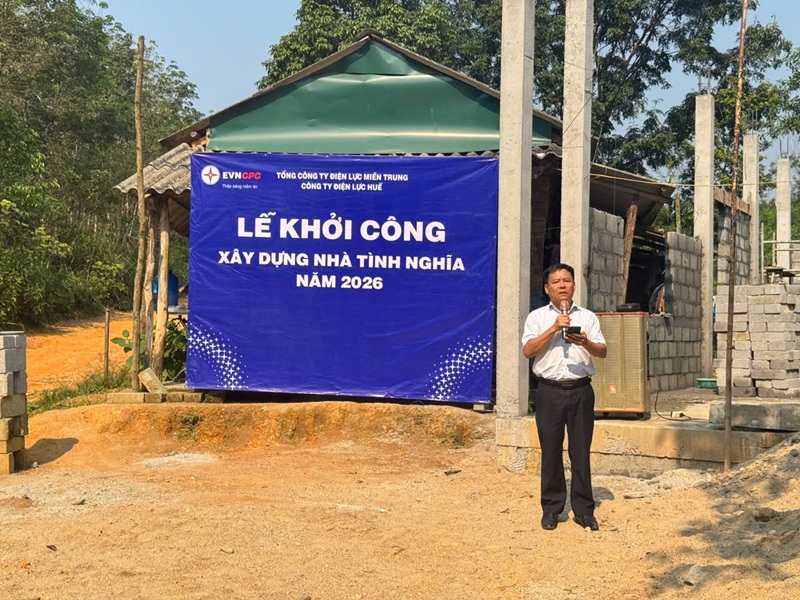 Khởi công xây dựng nhà tình nghĩa cho hộ gia đình có hoàn cảnh đặc biệt khó khăn tại phường Phong Điền, thành phố Huế