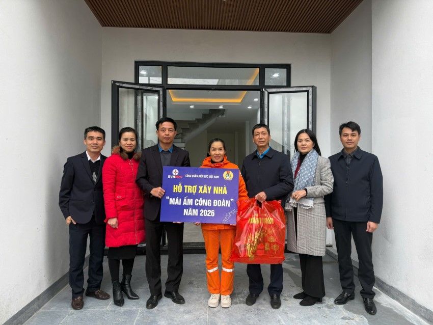 “Mái ấm Công đoàn” – điểm tựa yêu thương cho nữ đoàn viên 30 năm gắn bó với ngành Điện 3