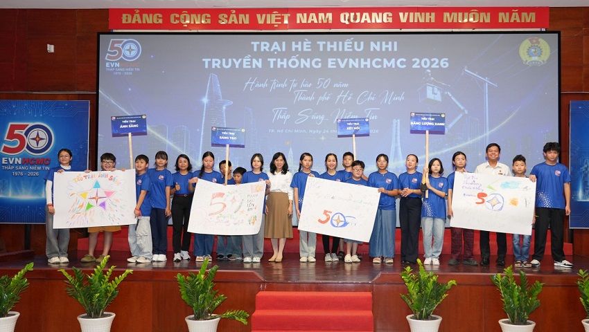 Một ngày đi qua lịch sử, mang về niềm tự hào 6