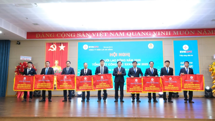 PC Đà Nẵng: Hội nghị người lao động năm 2026 và tổng kết công tác sản xuất kinh doanh năm 2025 7