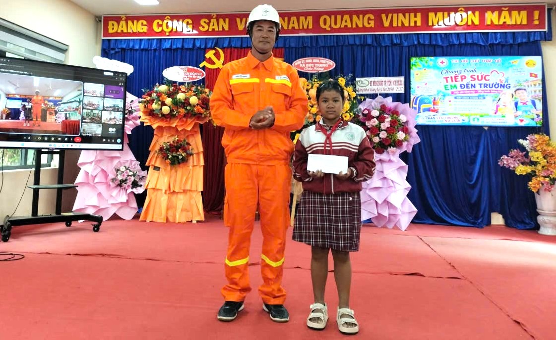 PTC3 lan tỏa văn hóa trách nhiệm, đồng hành cùng các em học sinh trong năm học mới 1