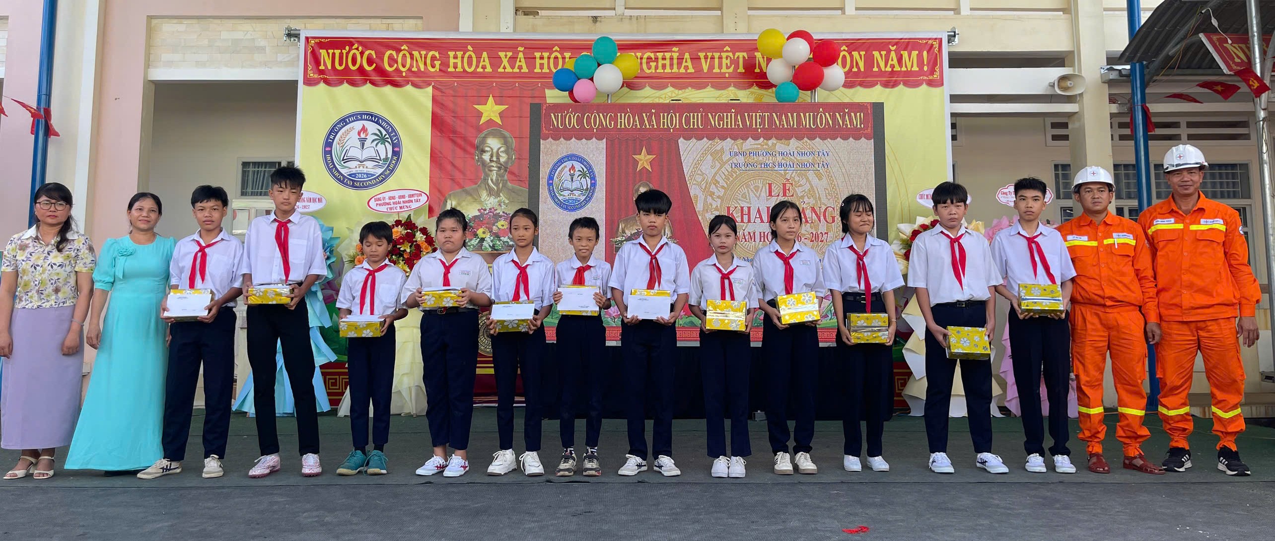 PTC3 lan tỏa văn hóa trách nhiệm, đồng hành cùng các em học sinh trong năm học mới 2