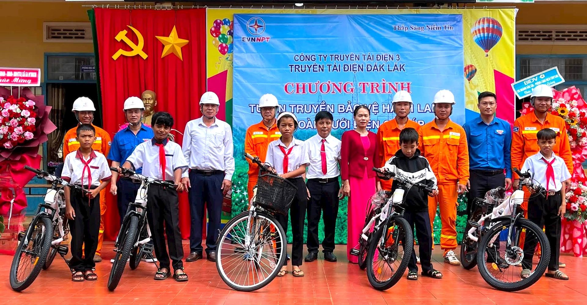 PTC3 lan tỏa văn hóa trách nhiệm, đồng hành cùng các em học sinh trong năm học mới