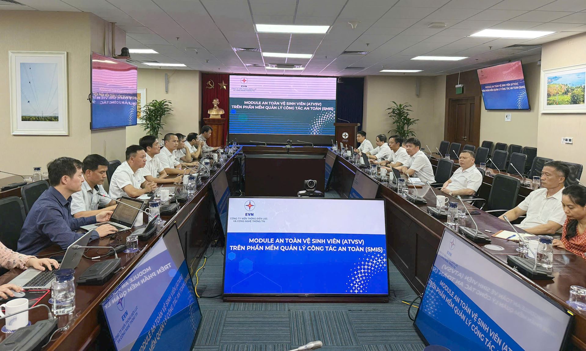 Tháng 6/2026 sẽ bắt đầu triển khai phần mềm Quản lý công tác an toàn (SMIS)
