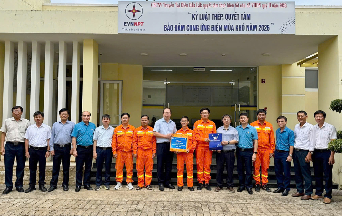 Tiếp sức người lao động truyền tải điện khu vực Tây Nguyên trong Tháng Công nhân 2026