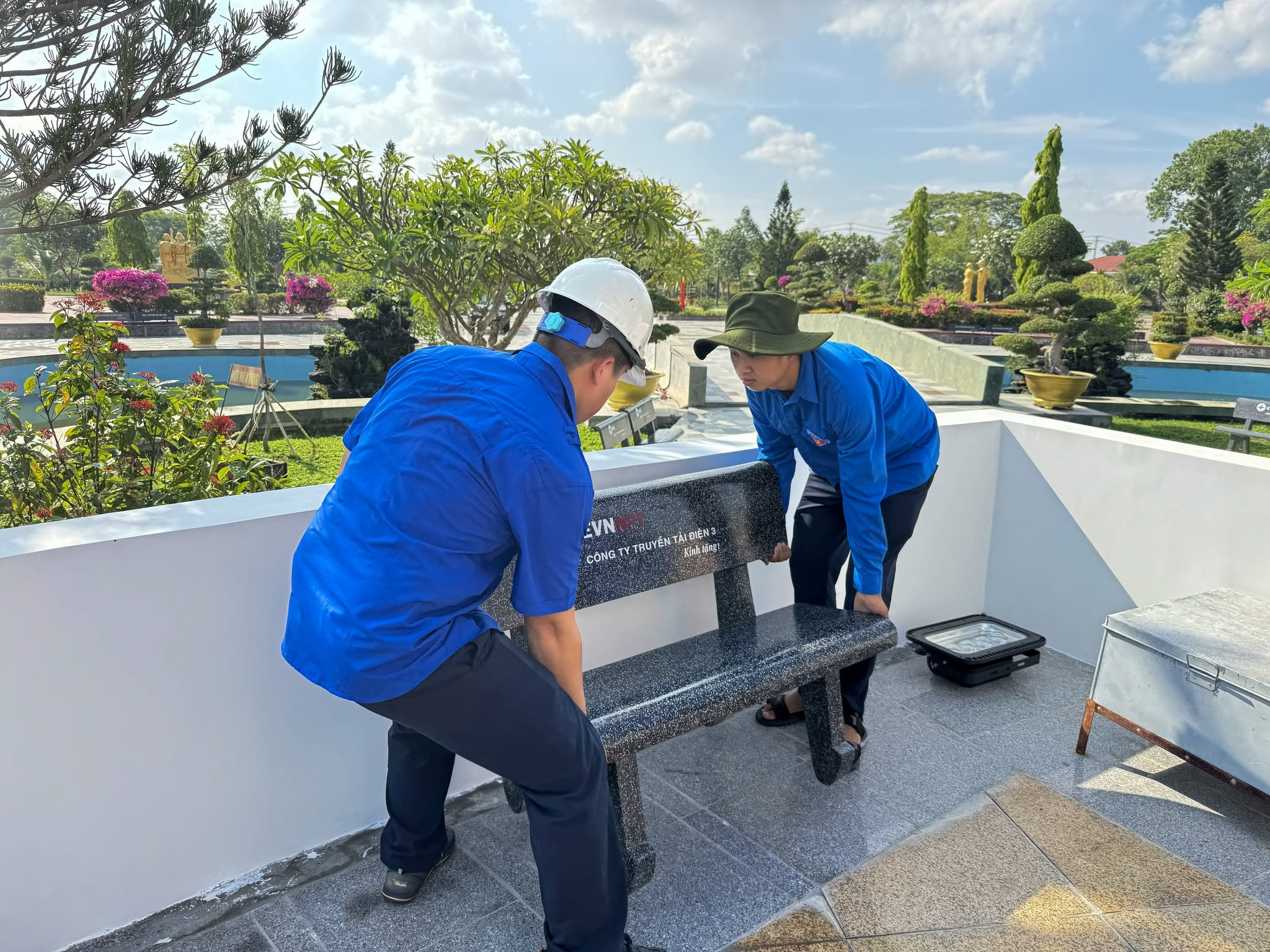 Tri ân là sự tiếp nối 1