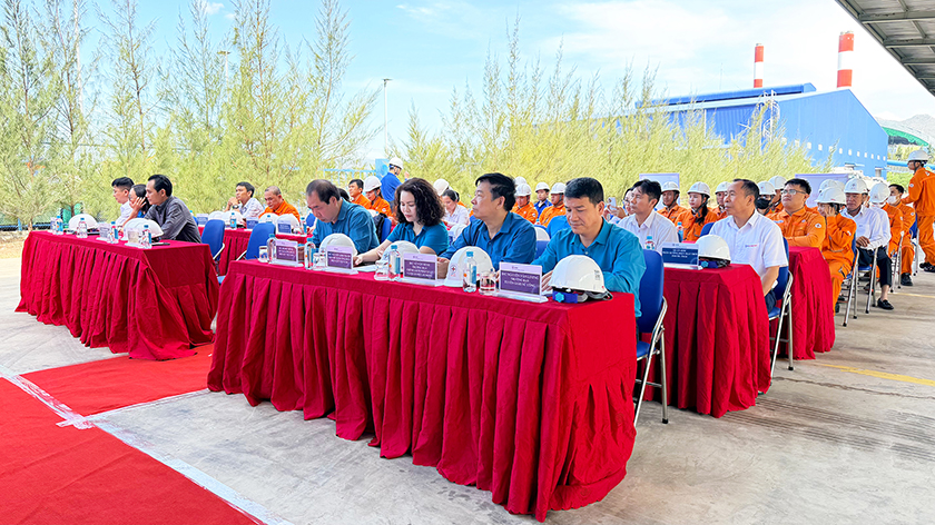 Vĩnh Tân 4: gieo mầm xanh trên vùng đất nắng gió khô cằn – khởi động Lễ phát động 