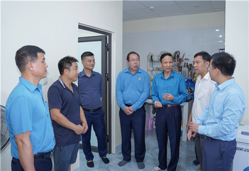 Chăm lo người lao động là đầu tư cho phát triển bền vững