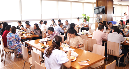 Công đoàn Cơ quan EVN tổ chức “Bữa cơm Công đoàn” nhân dịp kỷ niệm 97 năm Ngày thành lập Công đoàn Việt Nam