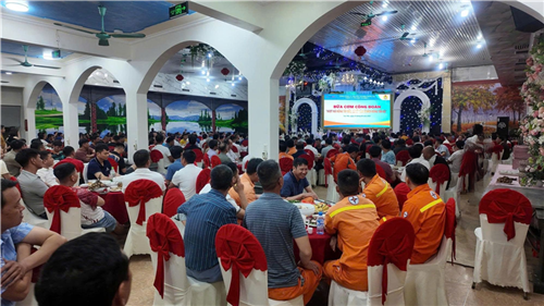 Bữa cơm Công đoàn trên những công trình trọng điểm
